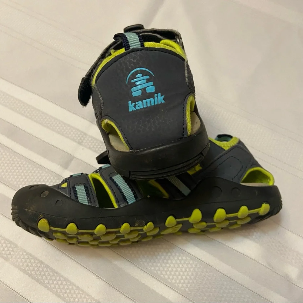 KAMIK CRAB Boys Sandals / Water Shoes - Excellent Used Condition! Size 1